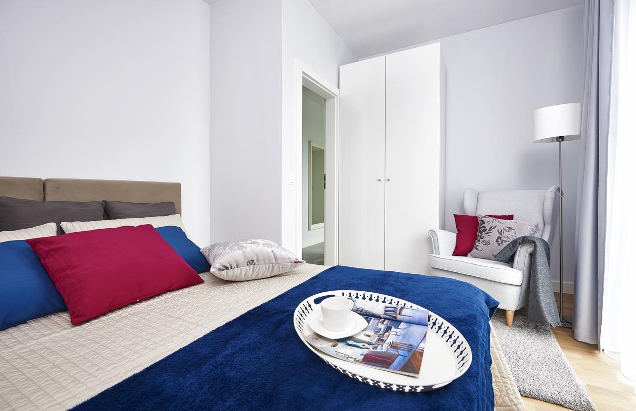 Novis Apartments Przy Arkadii ワルシャワ エクステリア 写真